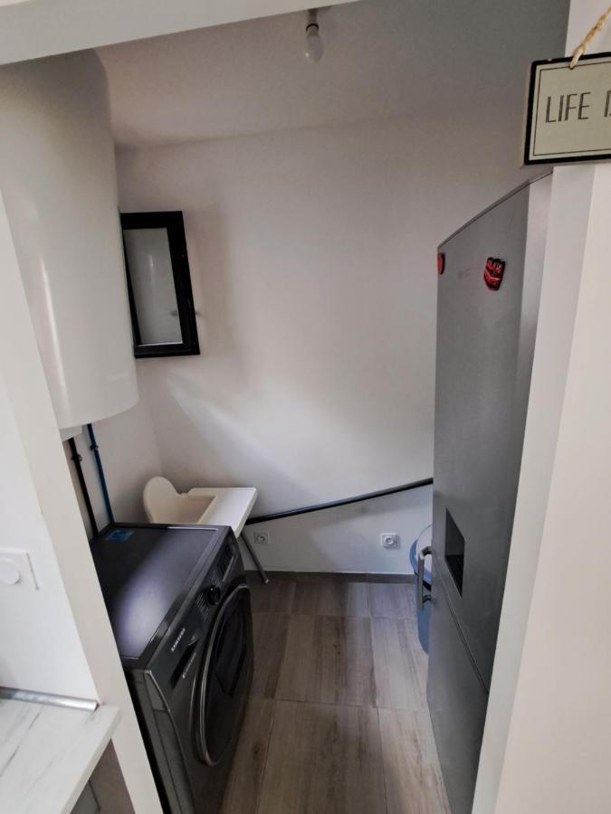 Charmante Maison Avec Piscine Bessan Exterior foto